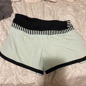 Lululemon teal shorts